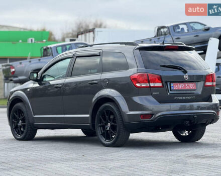 Серый Фиат Фримонт, объемом двигателя 0 л и пробегом 209 тыс. км за 14750 $, фото 8 на Automoto.ua