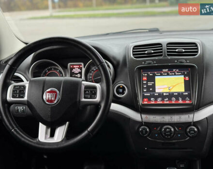 Серый Фиат Фримонт, объемом двигателя 0 л и пробегом 209 тыс. км за 14750 $, фото 52 на Automoto.ua