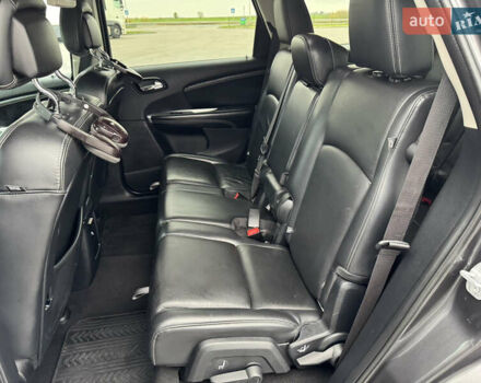 Серый Фиат Фримонт, объемом двигателя 0 л и пробегом 209 тыс. км за 14750 $, фото 60 на Automoto.ua