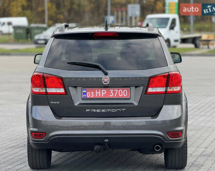 Серый Фиат Фримонт, объемом двигателя 0 л и пробегом 209 тыс. км за 14750 $, фото 12 на Automoto.ua