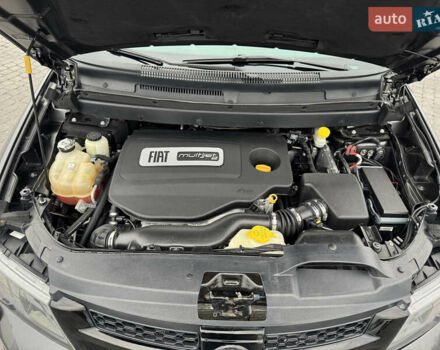 Серый Фиат Фримонт, объемом двигателя 0 л и пробегом 209 тыс. км за 14750 $, фото 84 на Automoto.ua