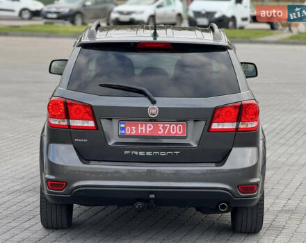 Серый Фиат Фримонт, объемом двигателя 0 л и пробегом 209 тыс. км за 14750 $, фото 13 на Automoto.ua