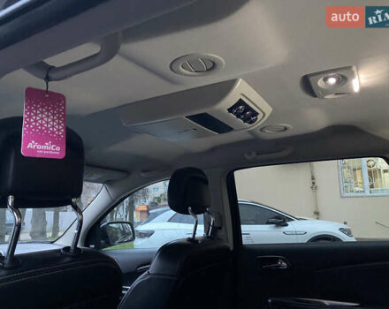 Сірий Фіат Фрімонт, об'ємом двигуна 1.96 л та пробігом 208 тис. км за 12900 $, фото 24 на Automoto.ua