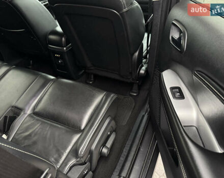 Серый Фиат Фримонт, объемом двигателя 0 л и пробегом 209 тыс. км за 14750 $, фото 72 на Automoto.ua