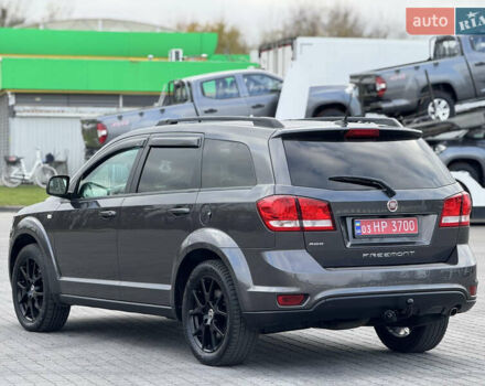 Серый Фиат Фримонт, объемом двигателя 0 л и пробегом 209 тыс. км за 14750 $, фото 10 на Automoto.ua