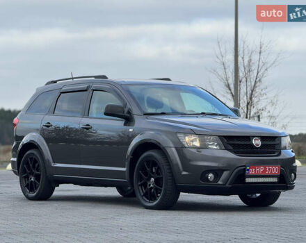 Серый Фиат Фримонт, объемом двигателя 0 л и пробегом 209 тыс. км за 14750 $, фото 26 на Automoto.ua