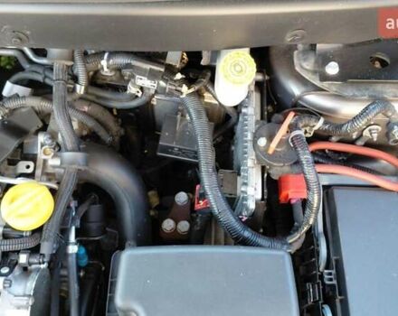 Серый Фиат Фримонт, объемом двигателя 1.96 л и пробегом 230 тыс. км за 12100 $, фото 27 на Automoto.ua