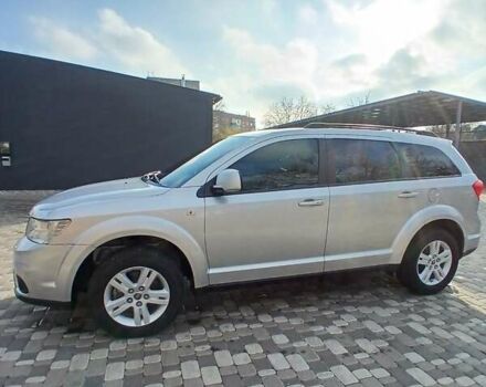 Серый Фиат Фримонт, объемом двигателя 1.96 л и пробегом 61 тыс. км за 17000 $, фото 2 на Automoto.ua