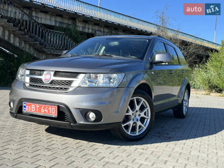 Фиат Фримонт 2011 в Дрогобыче на Automoto.ua Серый Фиат Фримонт, объемом двигателя 2 л и пробегом 198 тыс. км за 10700 $, фото 1 на Automoto.ua