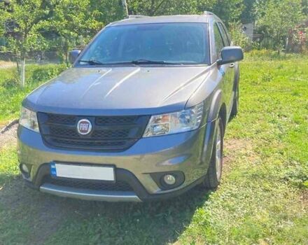 Серый Фиат Фримонт, объемом двигателя 2 л и пробегом 260 тыс. км за 10500 $, фото 1 на Automoto.ua