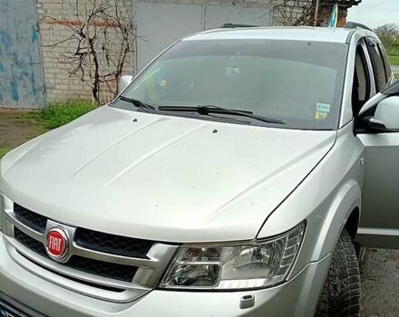 Серый Фиат Фримонт, объемом двигателя 2 л и пробегом 242 тыс. км за 11800 $, фото 1 на Automoto.ua