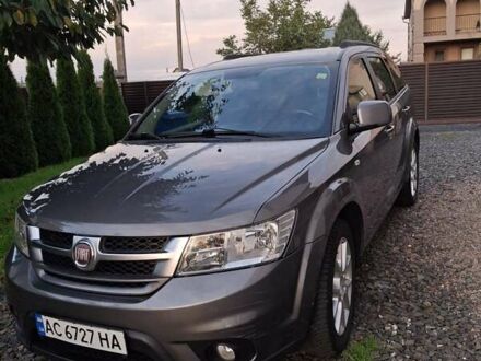 Фиат Фримонт 2012 в Луцке на Automoto.ua Серый Фиат Фримонт, объемом двигателя 1.96 л и пробегом 234 тыс. км за 10500 $, фото 1 на Automoto.ua