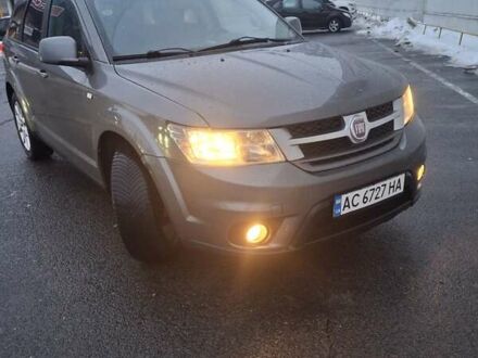 Сірий Фіат Фрімонт, об'ємом двигуна 1.96 л та пробігом 234 тис. км за 10300 $, фото 1 на Automoto.ua