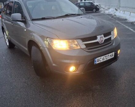 Серый Фиат Фримонт, объемом двигателя 1.96 л и пробегом 234 тыс. км за 10300 $, фото 1 на Automoto.ua