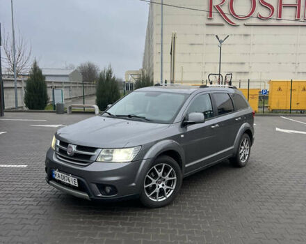 Серый Фиат Фримонт, объемом двигателя 2 л и пробегом 279 тыс. км за 10299 $, фото 1 на Automoto.ua