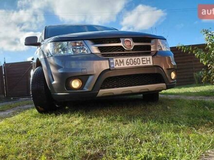 Фиат Фримонт 2013 в Житомире на Automoto.ua Серый Фиат Фримонт, объемом двигателя 1.96 л и пробегом 230 тыс. км за 12700 $, фото 1 на Automoto.ua