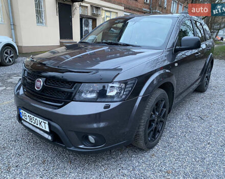 Сірий Фіат Фрімонт, об'ємом двигуна 1.96 л та пробігом 208 тис. км за 12900 $, фото 1 на Automoto.ua