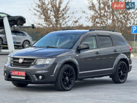 Серый Фиат Фримонт, объемом двигателя 0 л и пробегом 209 тыс. км за 14750 $, фото 1 на Automoto.ua