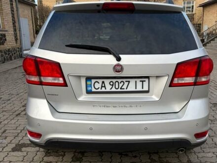 Серый Фиат Фримонт, объемом двигателя 1.96 л и пробегом 139 тыс. км за 12999 $, фото 1 на Automoto.ua