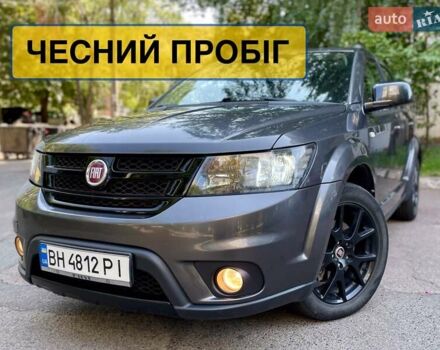 Сірий Фіат Фрімонт, об'ємом двигуна 1.96 л та пробігом 233 тис. км за 15500 $, фото 1 на Automoto.ua