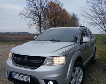 Серый Фиат Фримонт, объемом двигателя 1.96 л и пробегом 61 тыс. км за 17000 $, фото 1 на Automoto.ua