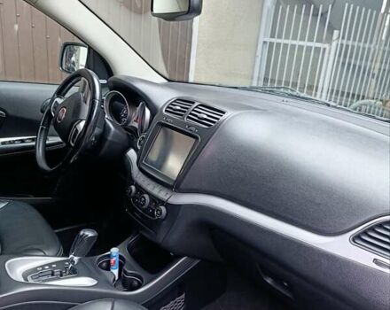 Синий Фиат Фримонт, объемом двигателя 1.96 л и пробегом 256 тыс. км за 12000 $, фото 3 на Automoto.ua