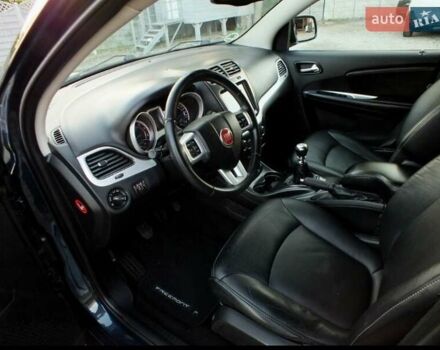 Синий Фиат Фримонт, объемом двигателя 1.96 л и пробегом 196 тыс. км за 11500 $, фото 8 на Automoto.ua