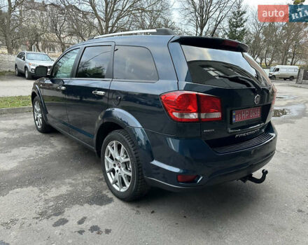 Синий Фиат Фримонт, объемом двигателя 2 л и пробегом 238 тыс. км за 12699 $, фото 2 на Automoto.ua