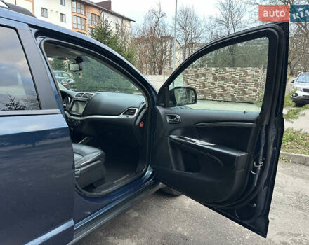 Синий Фиат Фримонт, объемом двигателя 2 л и пробегом 238 тыс. км за 12699 $, фото 27 на Automoto.ua