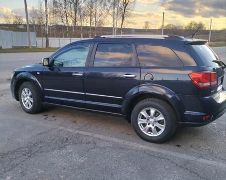 Синий Фиат Фримонт, объемом двигателя 1.96 л и пробегом 252 тыс. км за 10200 $, фото 1 на Automoto.ua