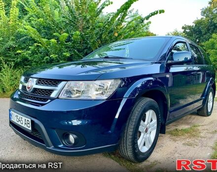 Синий Фиат Фримонт, объемом двигателя 2 л и пробегом 183 тыс. км за 13000 $, фото 1 на Automoto.ua