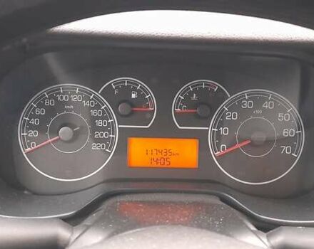 Белый Фиат Гранде Пунто, объемом двигателя 1.4 л и пробегом 117 тыс. км за 5899 $, фото 24 на Automoto.ua