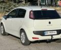 Белый Фиат Гранде Пунто, объемом двигателя 1.37 л и пробегом 187 тыс. км за 4999 $, фото 6 на Automoto.ua
