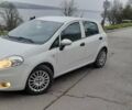 Белый Фиат Гранде Пунто, объемом двигателя 1.4 л и пробегом 117 тыс. км за 5899 $, фото 31 на Automoto.ua