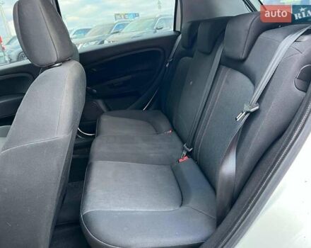 Білий Фіат Гранде Пунто, об'ємом двигуна 1.4 л та пробігом 76 тис. км за 6890 $, фото 31 на Automoto.ua