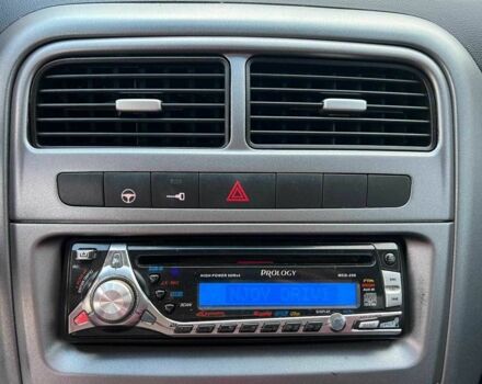 Білий Фіат Гранде Пунто, об'ємом двигуна 1.4 л та пробігом 76 тис. км за 6890 $, фото 22 на Automoto.ua