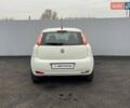 Білий Фіат Гранде Пунто, об'ємом двигуна 1.37 л та пробігом 194 тис. км за 5590 $, фото 5 на Automoto.ua