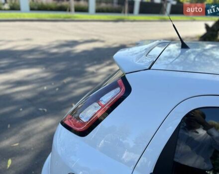 Фіат Гранде Пунто 2012 у Белой Церкве на Automoto.ua Білий Фіат Гранде Пунто, об'ємом двигуна 1.25 л та пробігом 145 тис. км за 7000 $, фото 3 на Automoto.ua