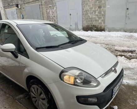 Білий Фіат Гранде Пунто, об'ємом двигуна 1.3 л та пробігом 141 тис. км за 4653 $, фото 10 на Automoto.ua