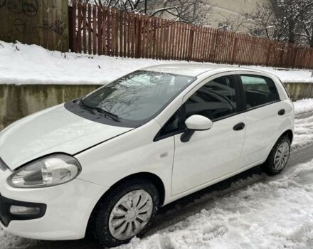 Білий Фіат Гранде Пунто, об'ємом двигуна 1.3 л та пробігом 141 тис. км за 4653 $, фото 8 на Automoto.ua