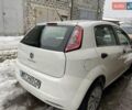 Білий Фіат Гранде Пунто, об'ємом двигуна 1.3 л та пробігом 141 тис. км за 4653 $, фото 12 на Automoto.ua