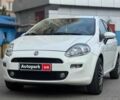 Белый Фиат Гранде Пунто, объемом двигателя 1.4 л и пробегом 114 тыс. км за 6690 $, фото 1 на Automoto.ua