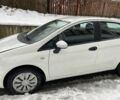 Білий Фіат Гранде Пунто, об'ємом двигуна 1.3 л та пробігом 141 тис. км за 4653 $, фото 2 на Automoto.ua