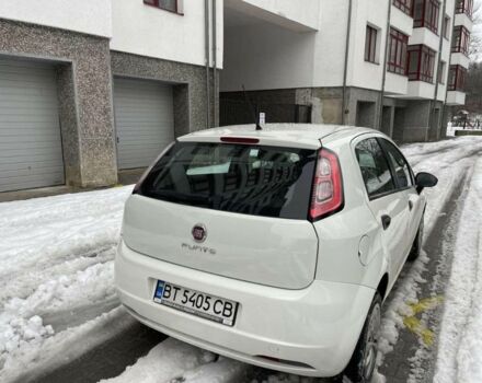 Білий Фіат Гранде Пунто, об'ємом двигуна 1.3 л та пробігом 141 тис. км за 4653 $, фото 5 на Automoto.ua