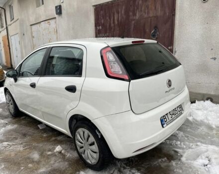 Білий Фіат Гранде Пунто, об'ємом двигуна 1.3 л та пробігом 141 тис. км за 4653 $, фото 12 на Automoto.ua