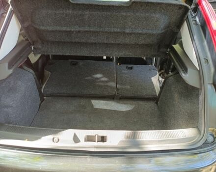 Черный Фиат Гранде Пунто, объемом двигателя 1.2 л и пробегом 287 тыс. км за 4500 $, фото 7 на Automoto.ua