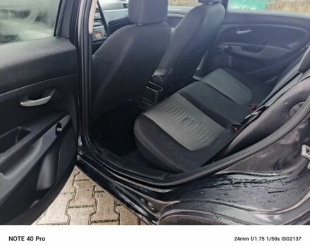 Черный Фиат Гранде Пунто, объемом двигателя 1.4 л и пробегом 250 тыс. км за 3400 $, фото 6 на Automoto.ua