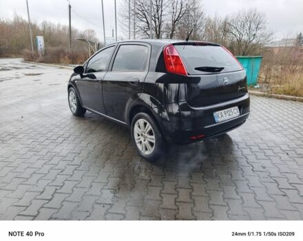 Черный Фиат Гранде Пунто, объемом двигателя 1.4 л и пробегом 250 тыс. км за 3400 $, фото 4 на Automoto.ua