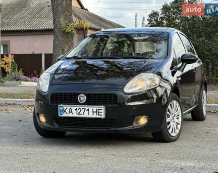 Фиат Гранде Пунто 2008 в Первомайском на Automoto.ua Черный Фиат Гранде Пунто, объемом двигателя 1.4 л и пробегом 156 тыс. км за 5000 $, фото 18 на Automoto.ua