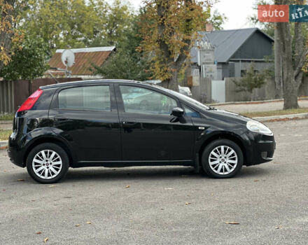 Фиат Гранде Пунто 2008 в Первомайском на Automoto.ua Черный Фиат Гранде Пунто, объемом двигателя 1.4 л и пробегом 156 тыс. км за 5000 $, фото 10 на Automoto.ua